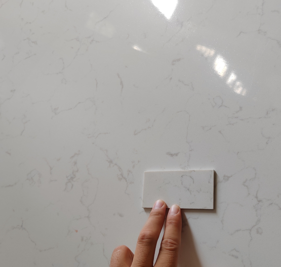 White With Tiny Line Carrara Quartz Slab price